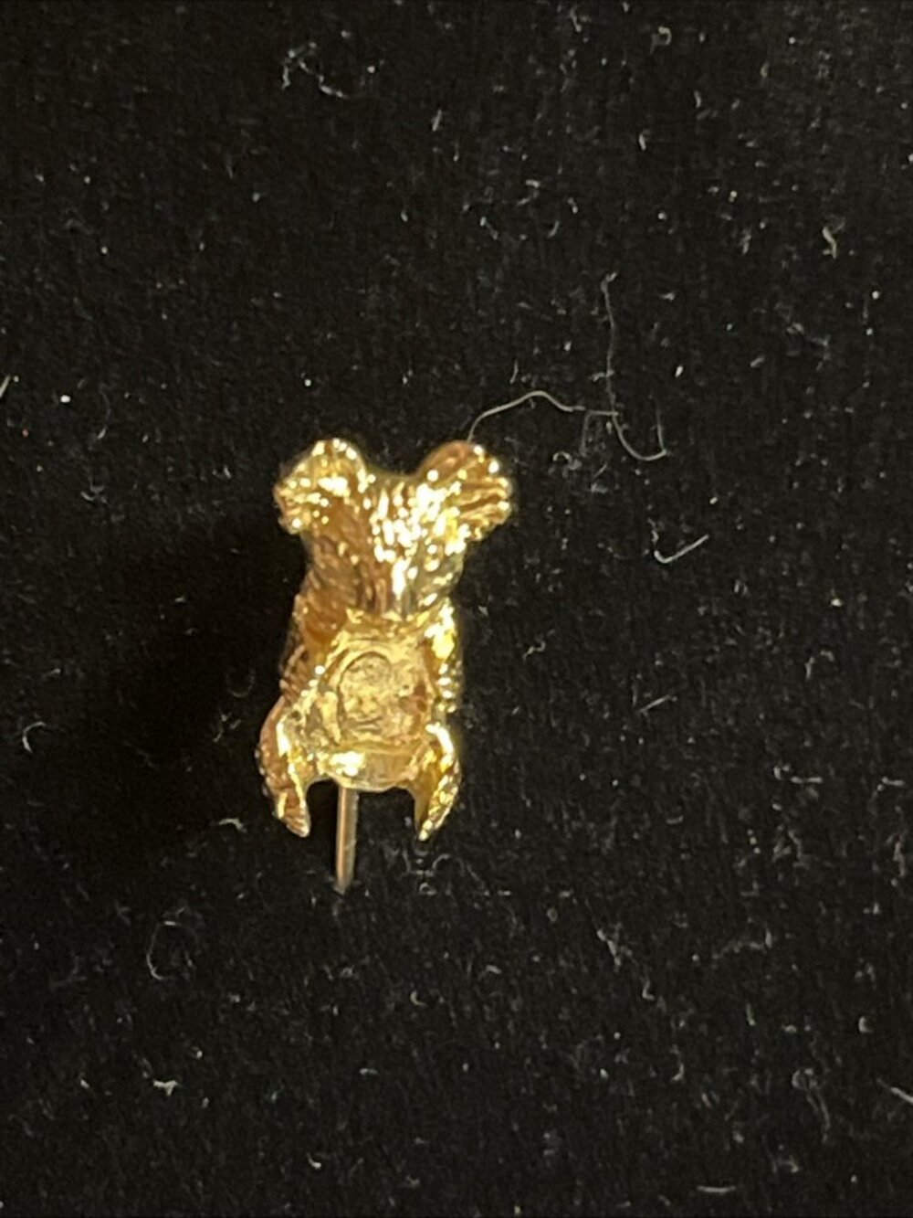 Vintage costume jewelry ladies pins brooch Koala